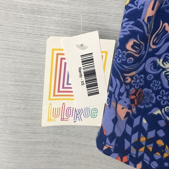 LulaRoe Randy Raglan Tee Size XS - Picture 3 of 4